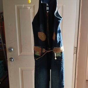 Stylish Denim Jumpsuit with Belt